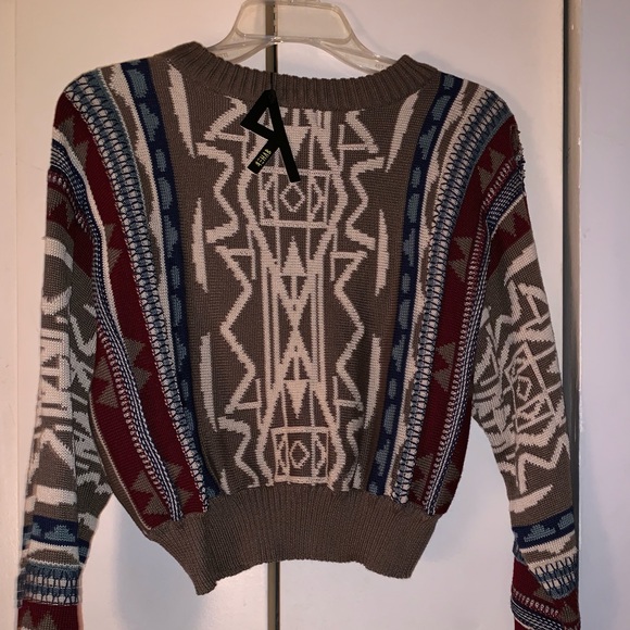 Crop sweater - Picture 2 of 2